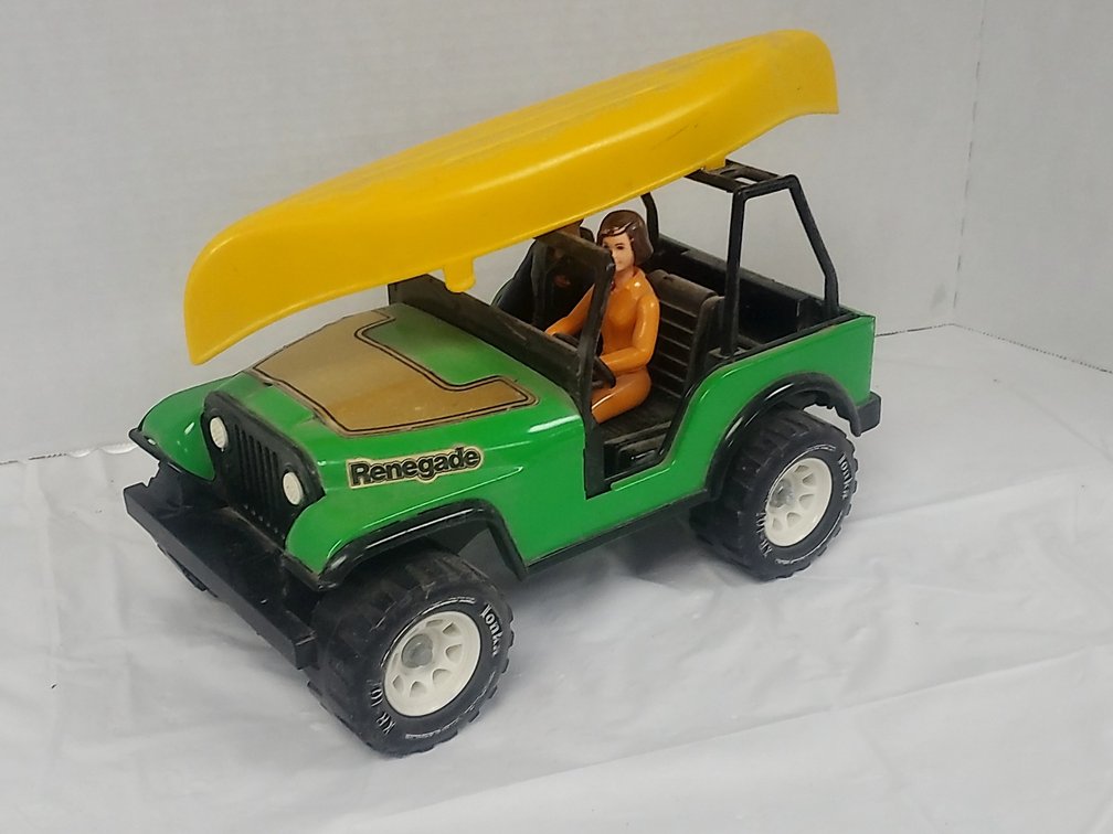 Tonka Jeep Renegade with Canoe and People