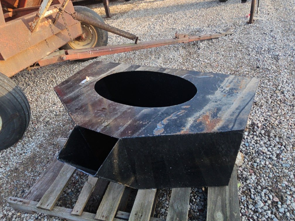 Mini skidsteer cement bucket