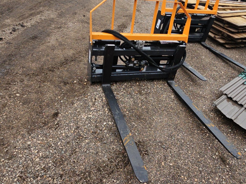 New Skidsteer Hydraulic Forks