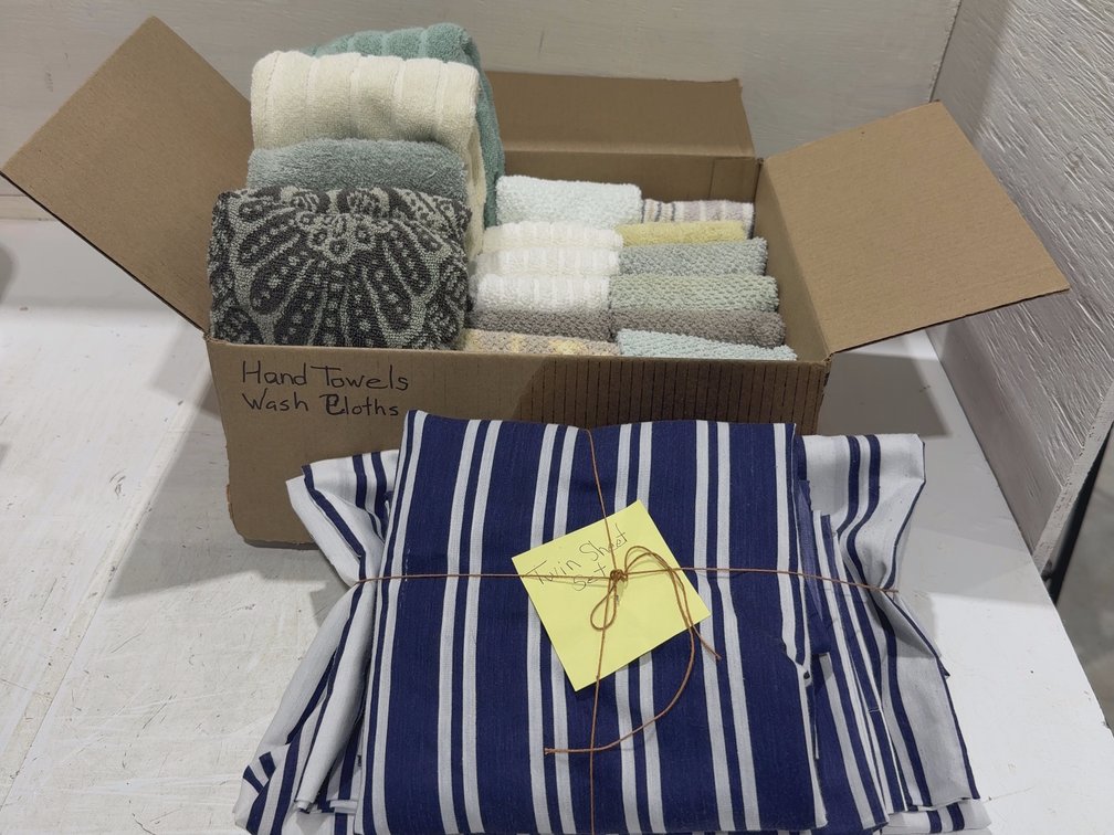 Hand towels, wash cloths, bed sheets