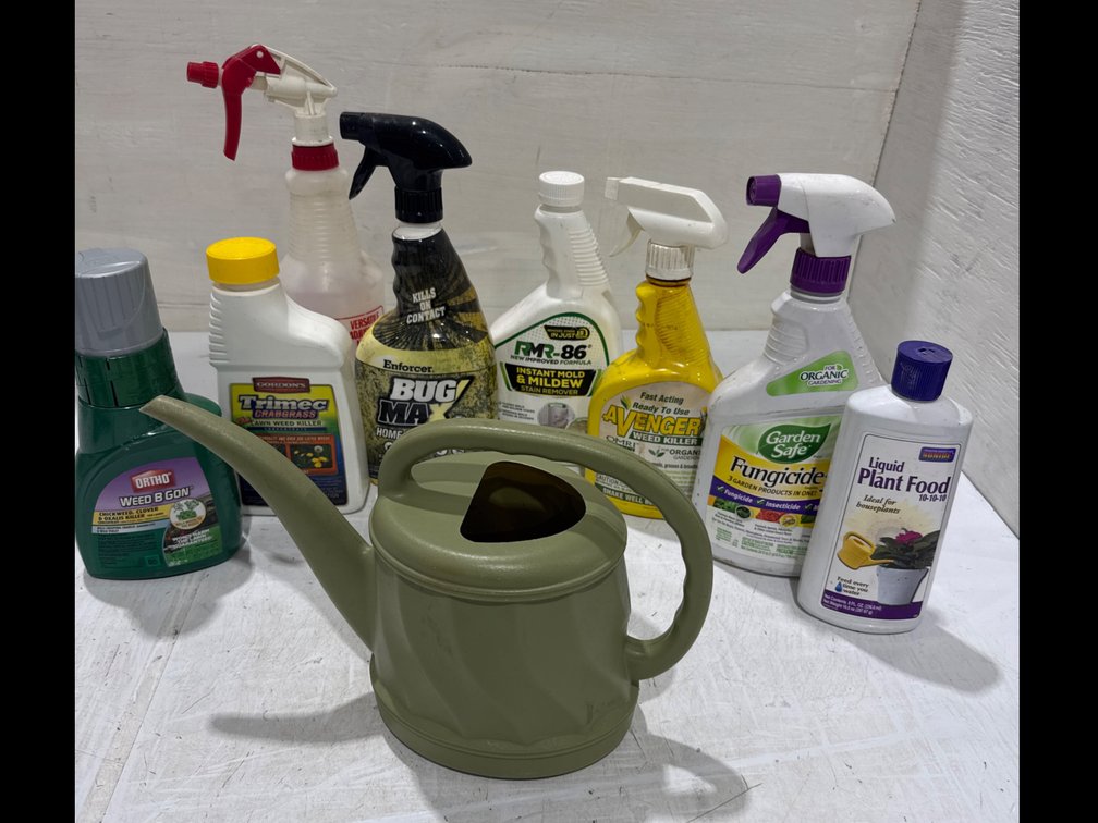 Pest and Plants, mold remover, water can