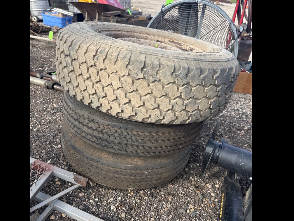 3 Tires
