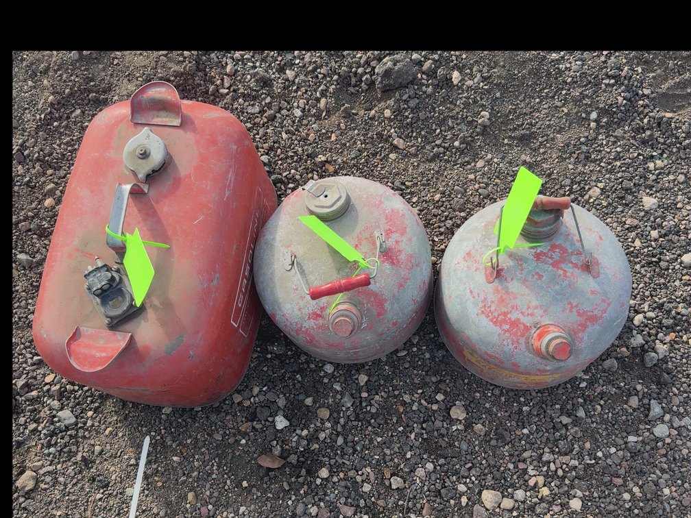 3 Gas Tanks