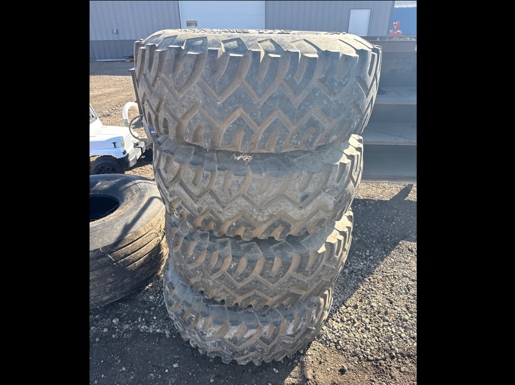 4 tires and rims - 36x14.50-15