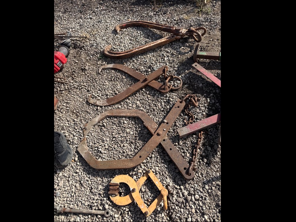 Timber Hooks and puller