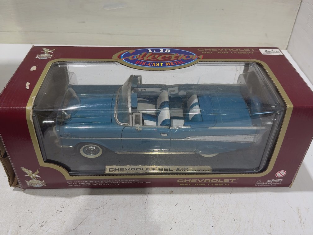 1:18 chevy Bel Air 1957