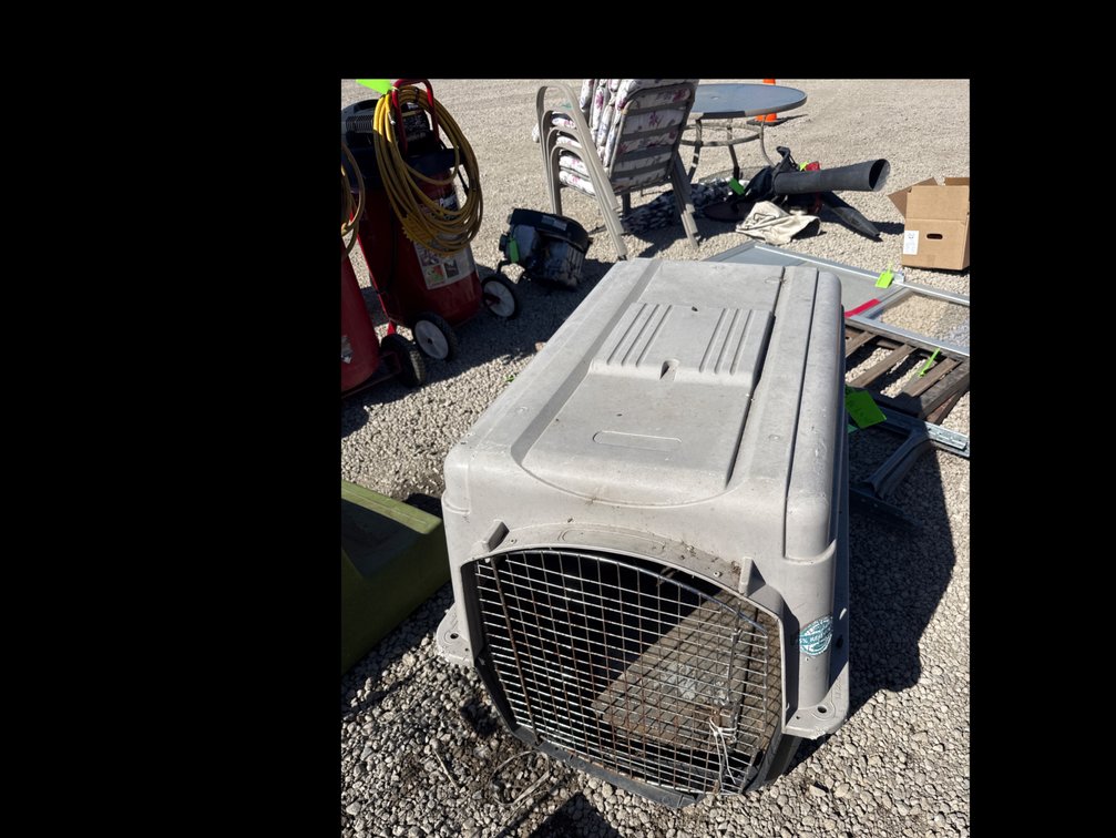 Dog kennel