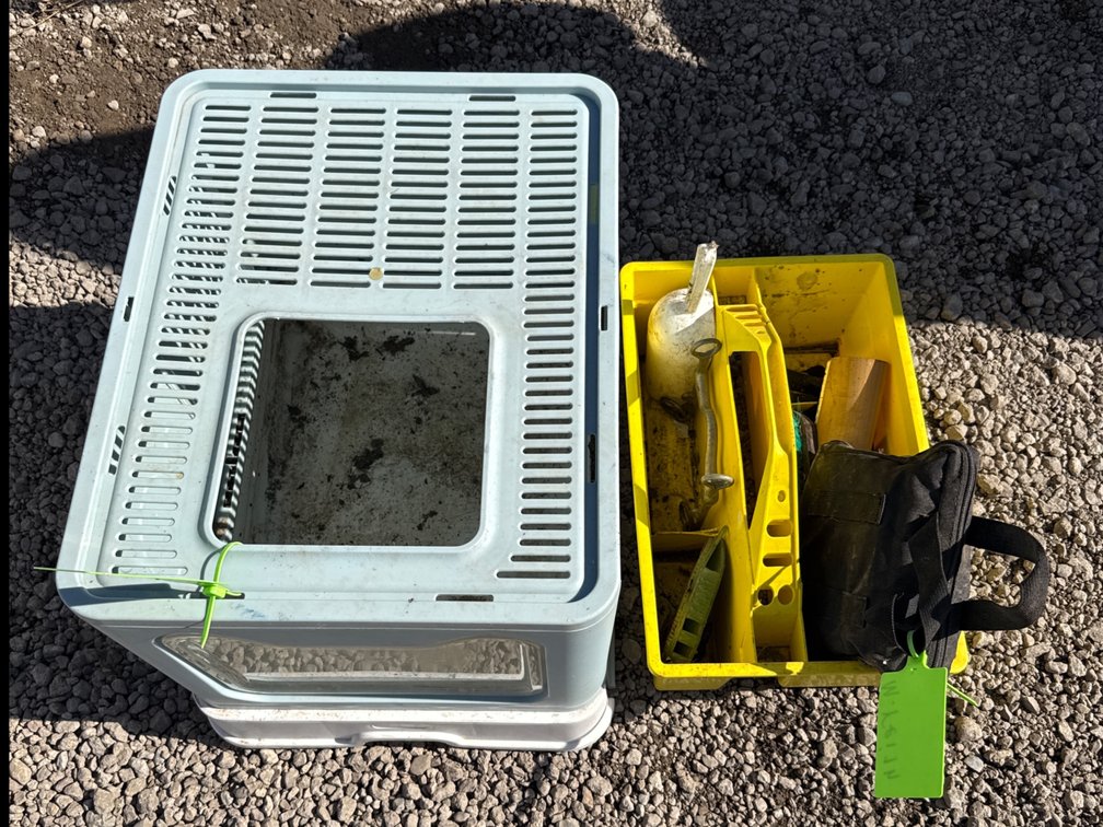Litter box and container of stuff