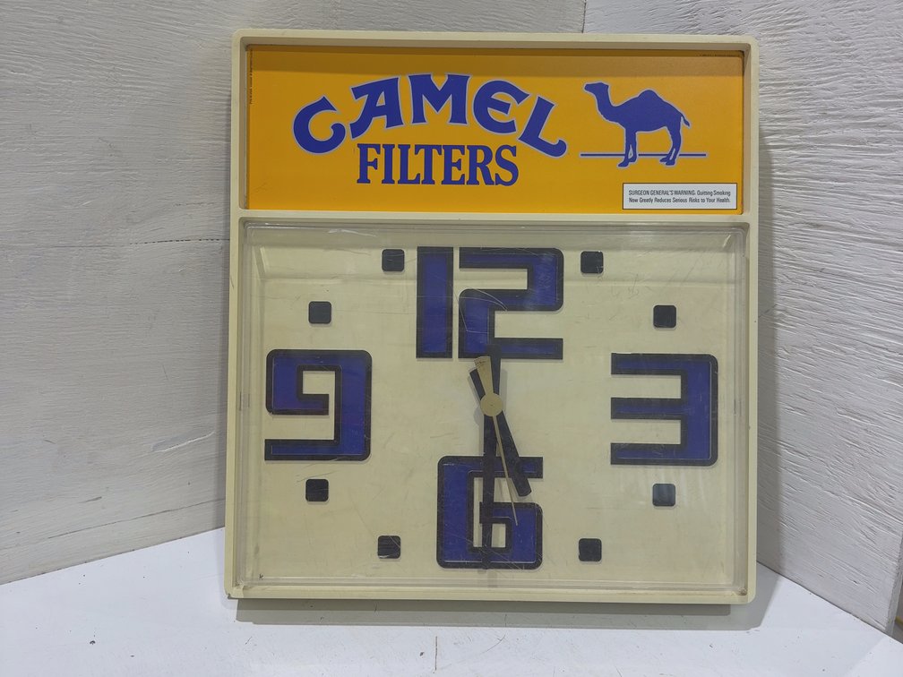 Camel clock