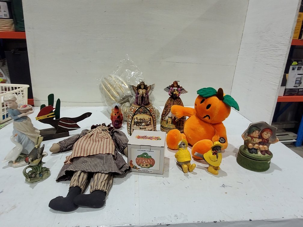 Music box, fall items and decor pieces