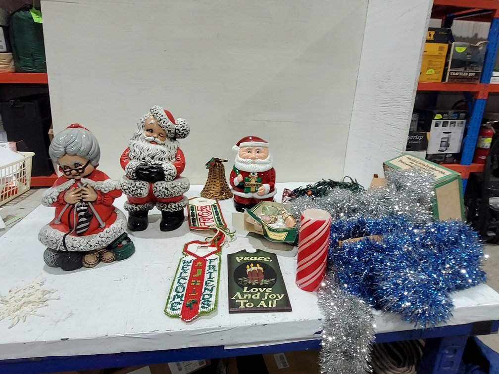 Ceramic Santa and Mrs Clause & Christmas