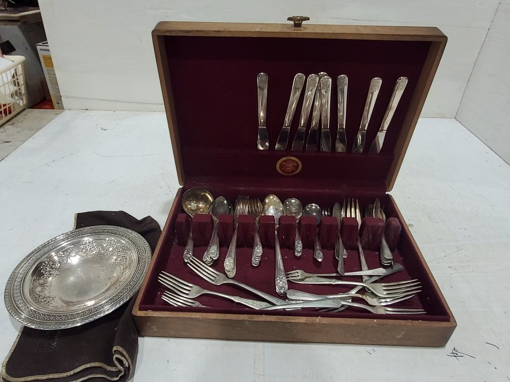 Silverware set