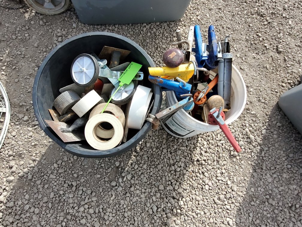 caulk guns and mudding tape