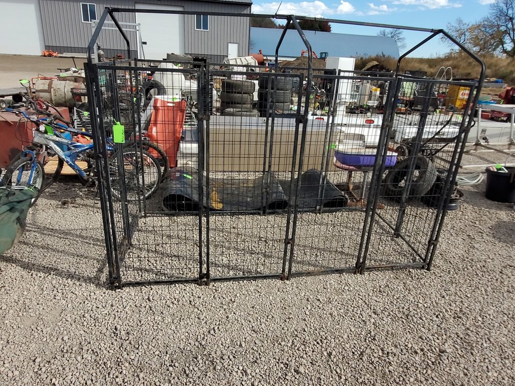 Dog kennel
