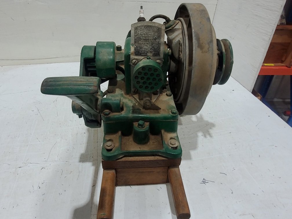 92 Gasoline washing machine engine mount