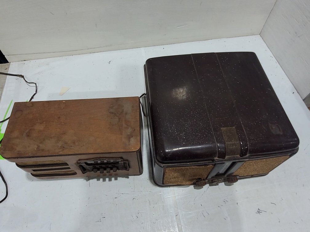Vintage radios