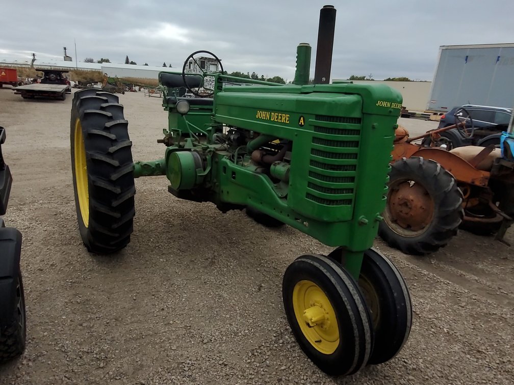 John Deere  A