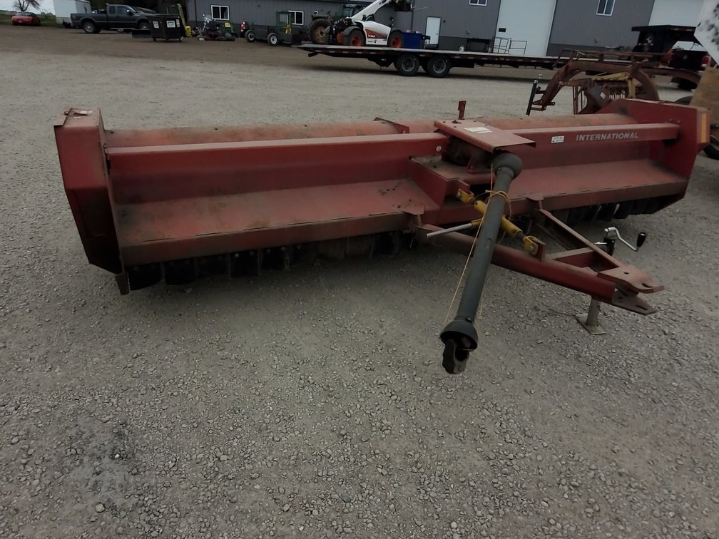 International 50 stalk chopper