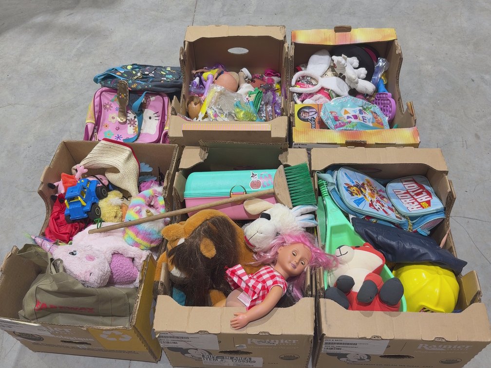 5 Boxes Toys etc