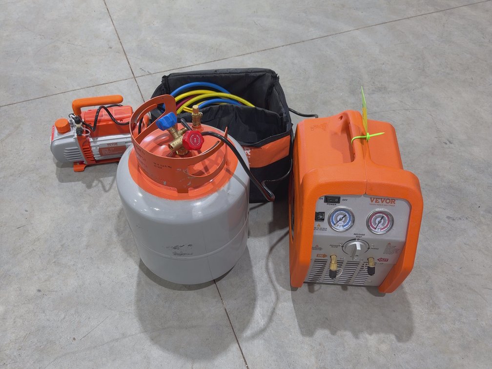 Vevor refrigerant recovery machine & accessories
