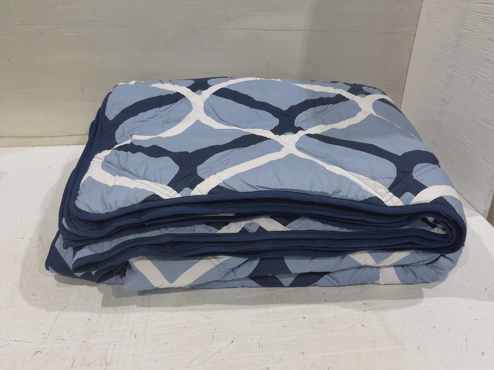 Queen Comforter