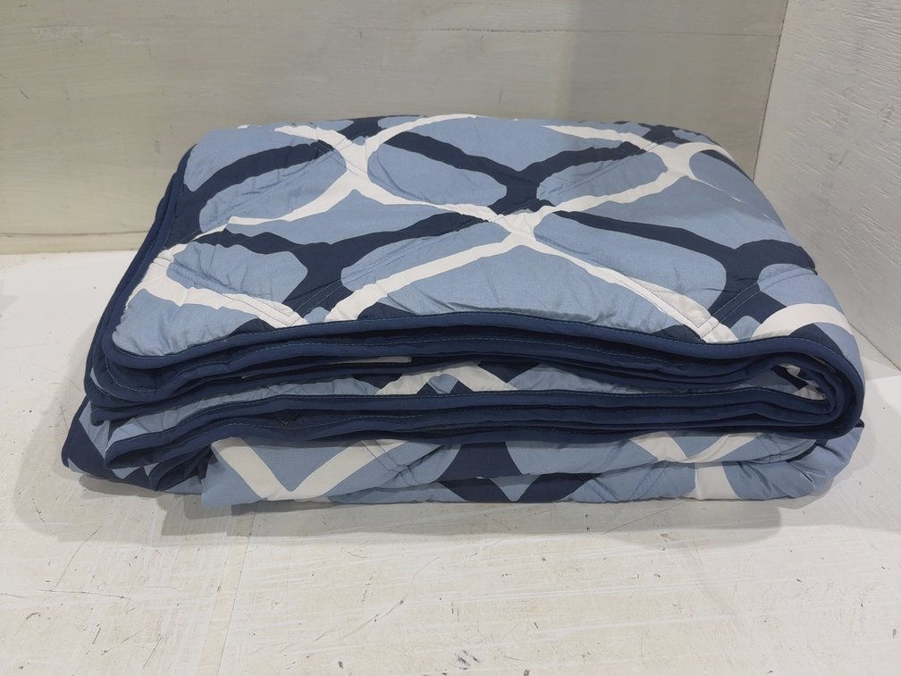 Queen Comforter