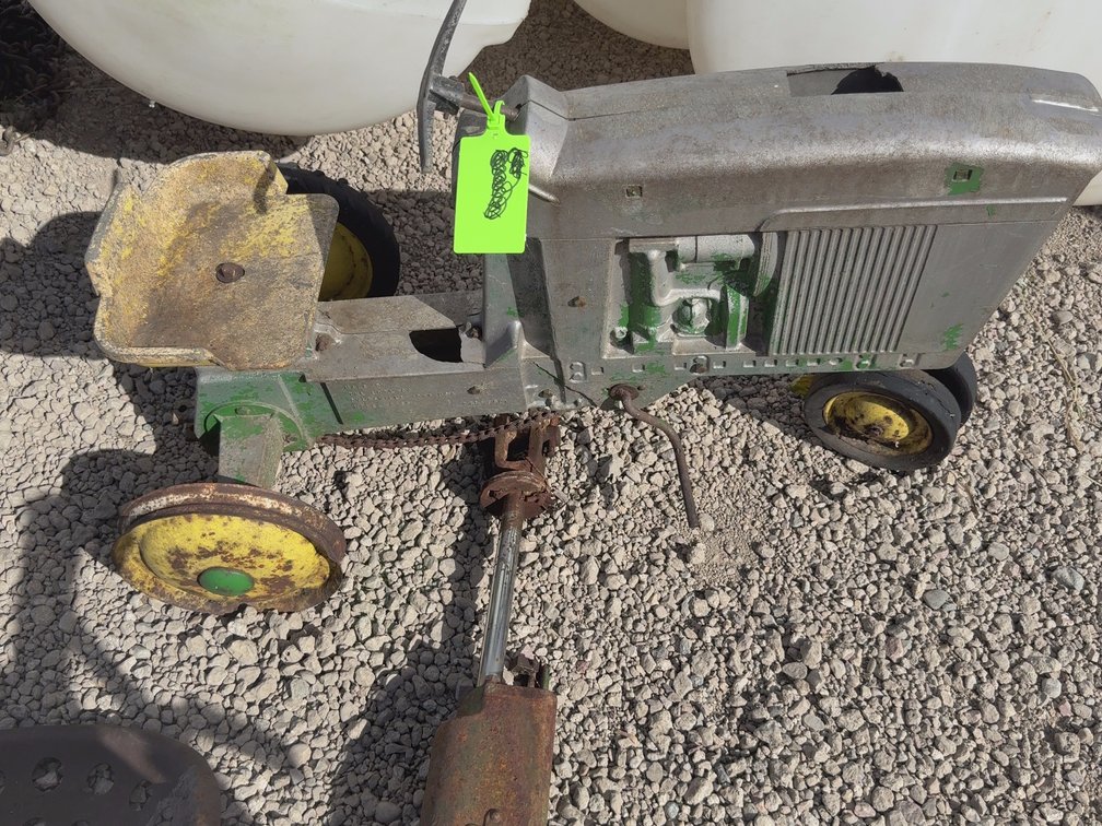 Vintage John Deere toy riding  tractor
