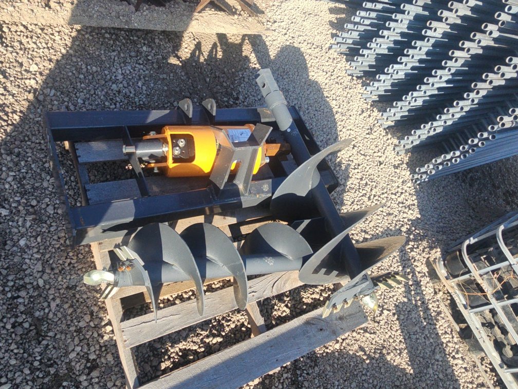 New Wolverine post hole auger