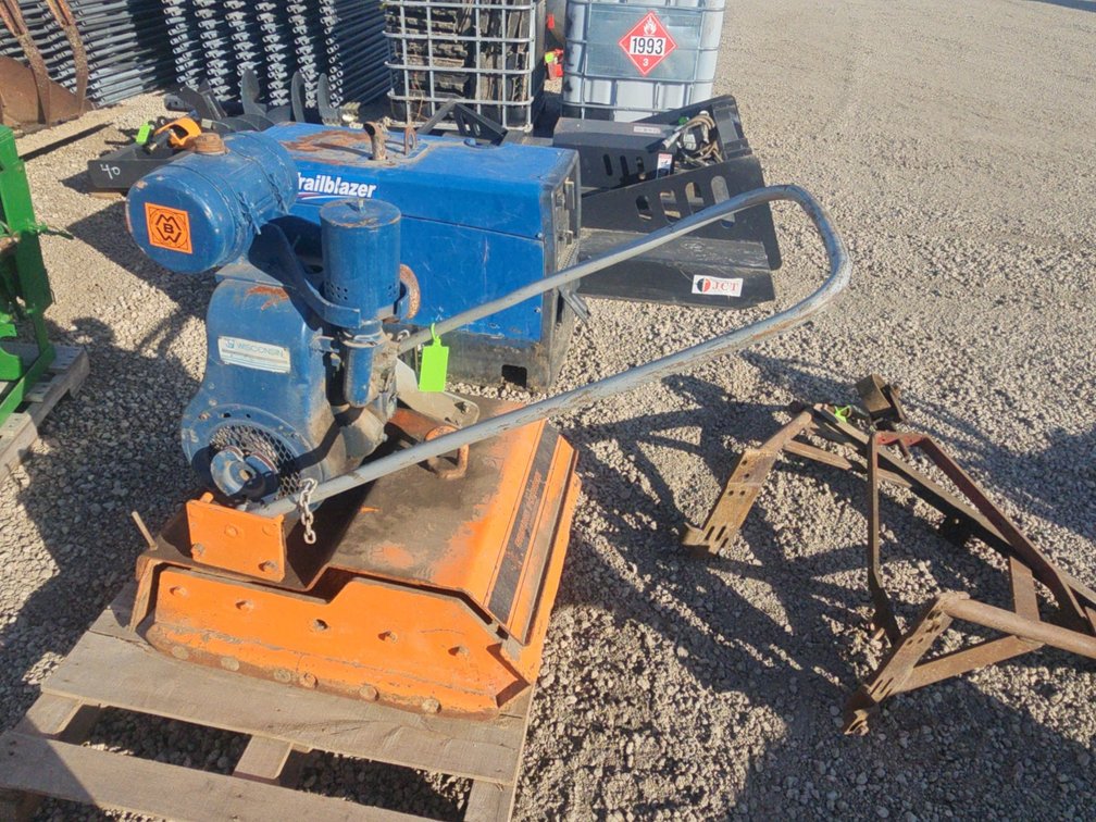 Ground Pounder compactor