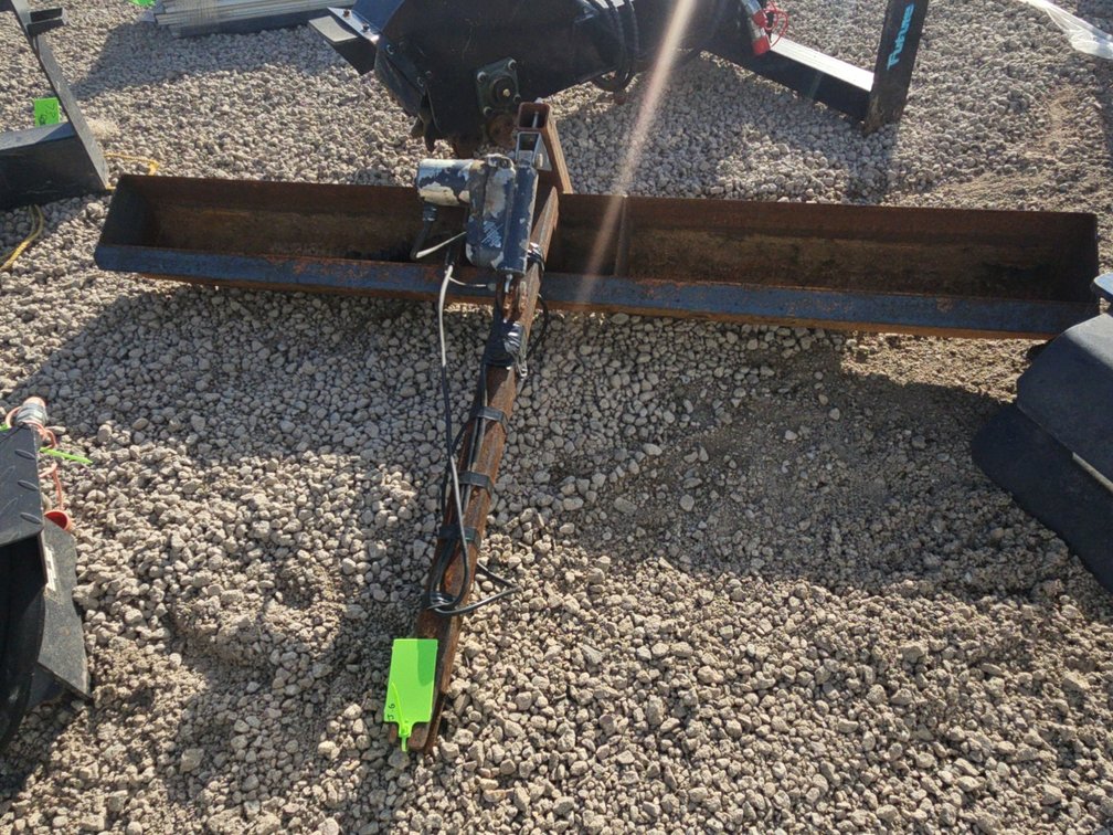 Yard leveler