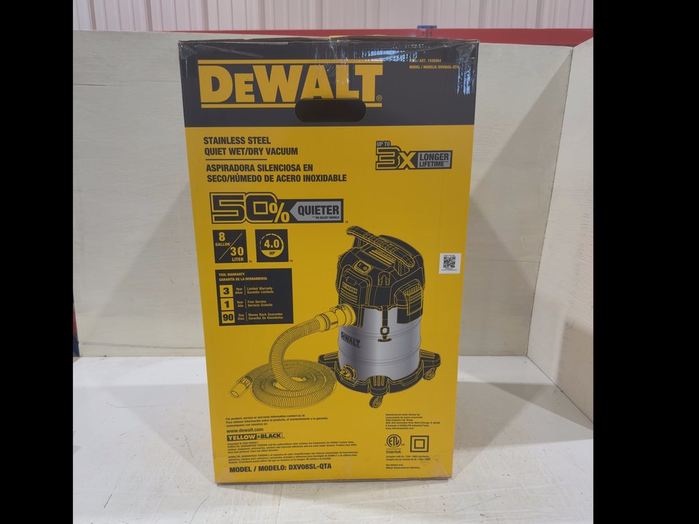 DeWalt Stainless Steel Vacuum