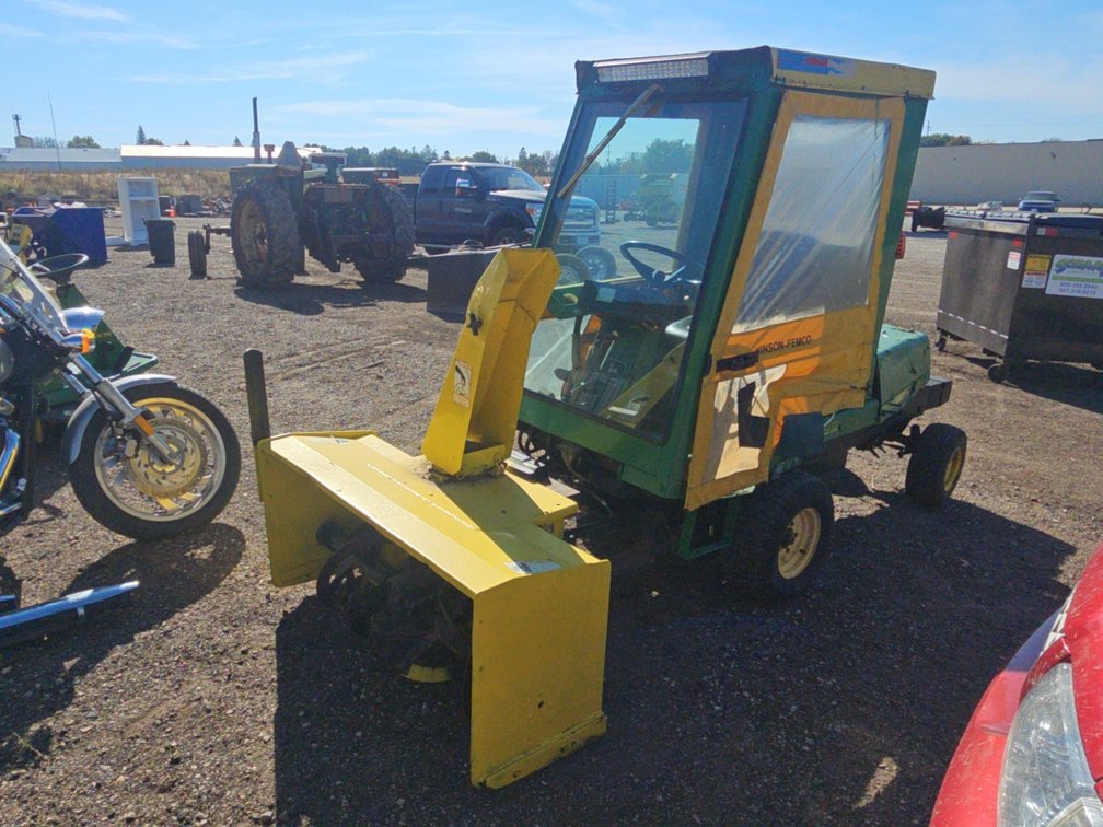 John Deere F912 w/ snowblower