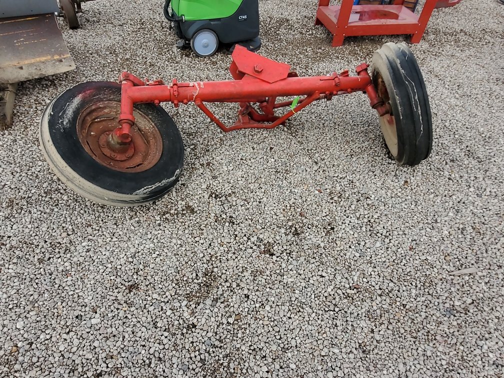 IH wide front