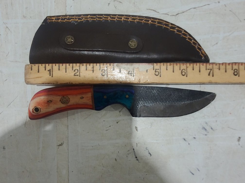 Hunting knife