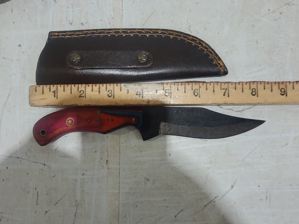Hunting knife