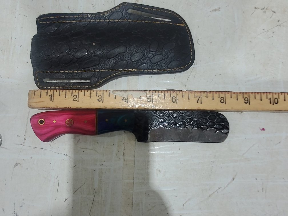 Hunting knife