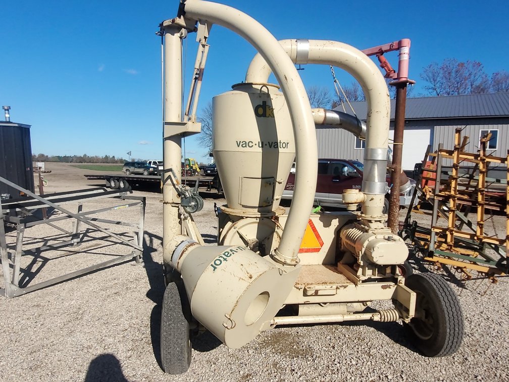 Vac-u-vator Grain Vac and Tubes