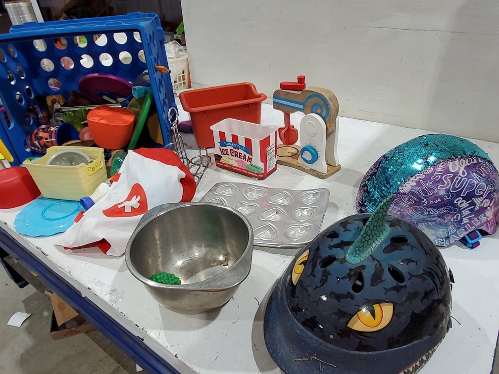 Kids kitchen play items & helmets