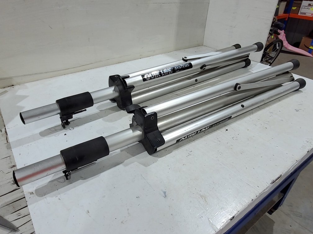 Tripods - Quik Lok systems