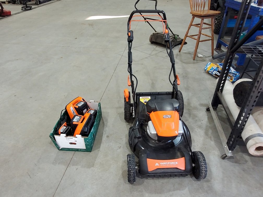Yardforce battery operated mower