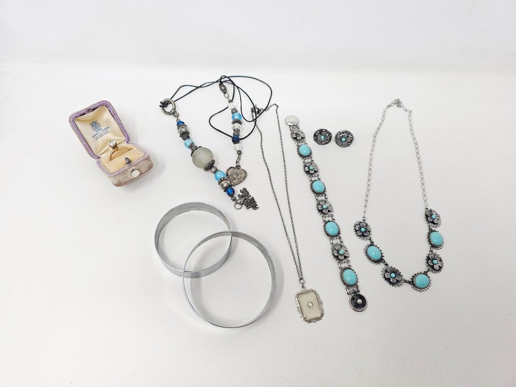 Vintage Costume Jewelry