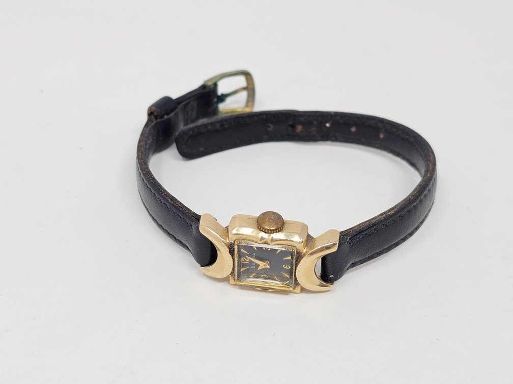 Lady's Gold Bulova Vintage Wrist Watch