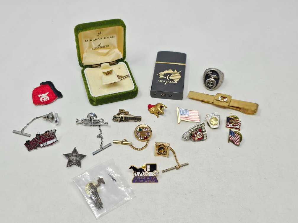 Lapel Pins, Tie Tacks, Lighter, Ring