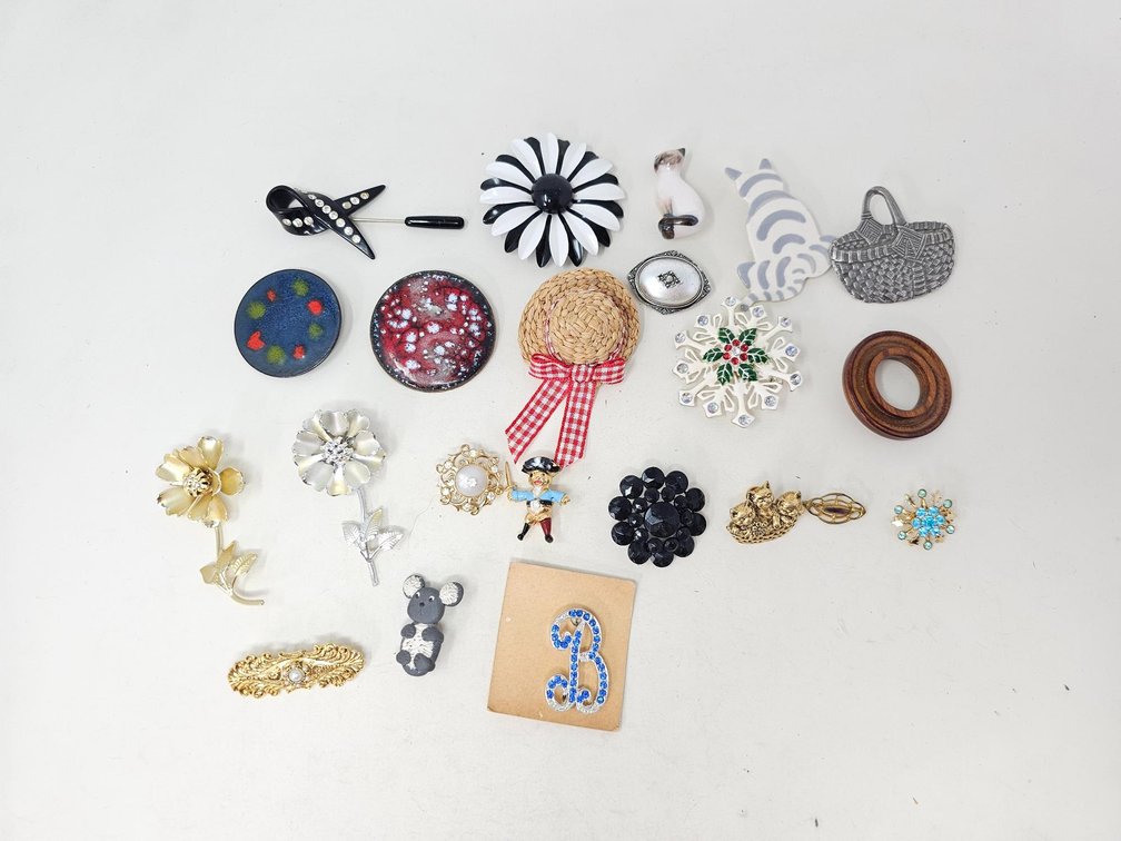 Costume Brooches