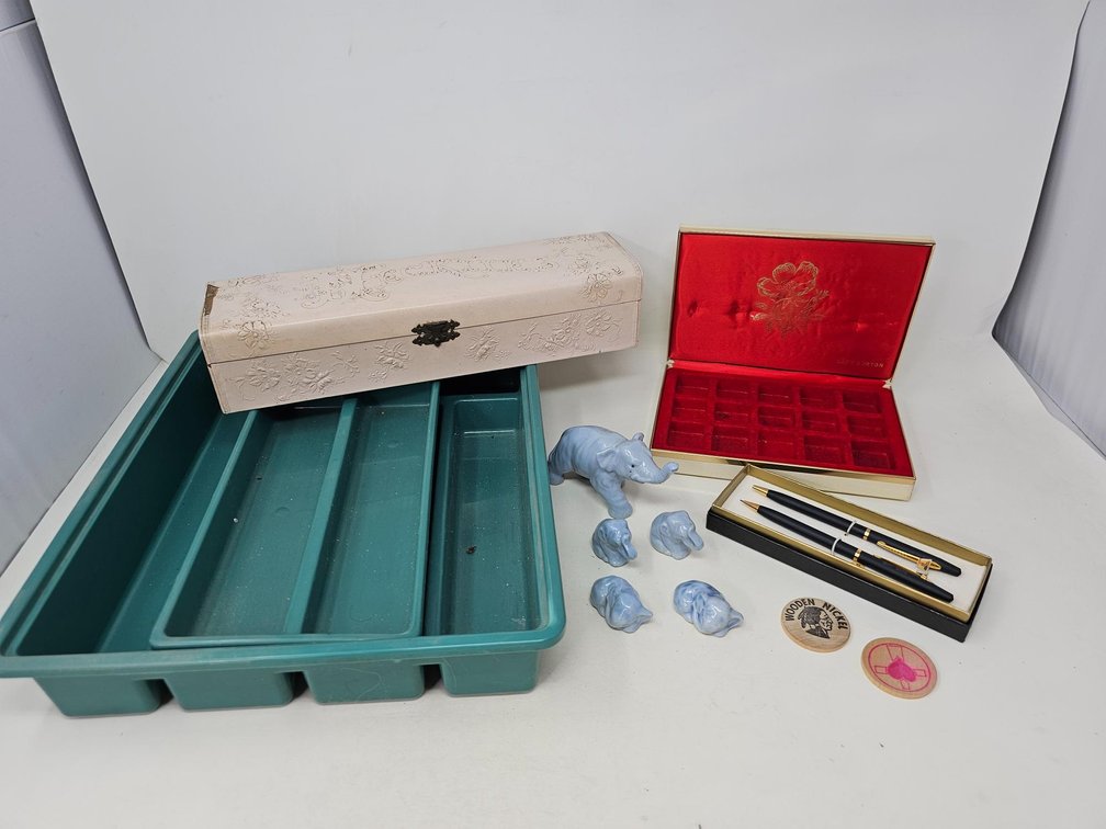 Jewelry Box and Misc. Lot