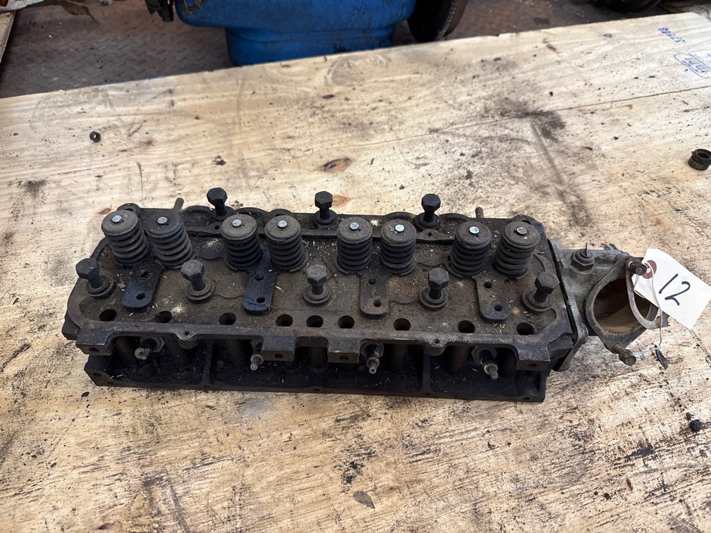 Four-Cylinder Overhead Valve Cylinder Head Assembly