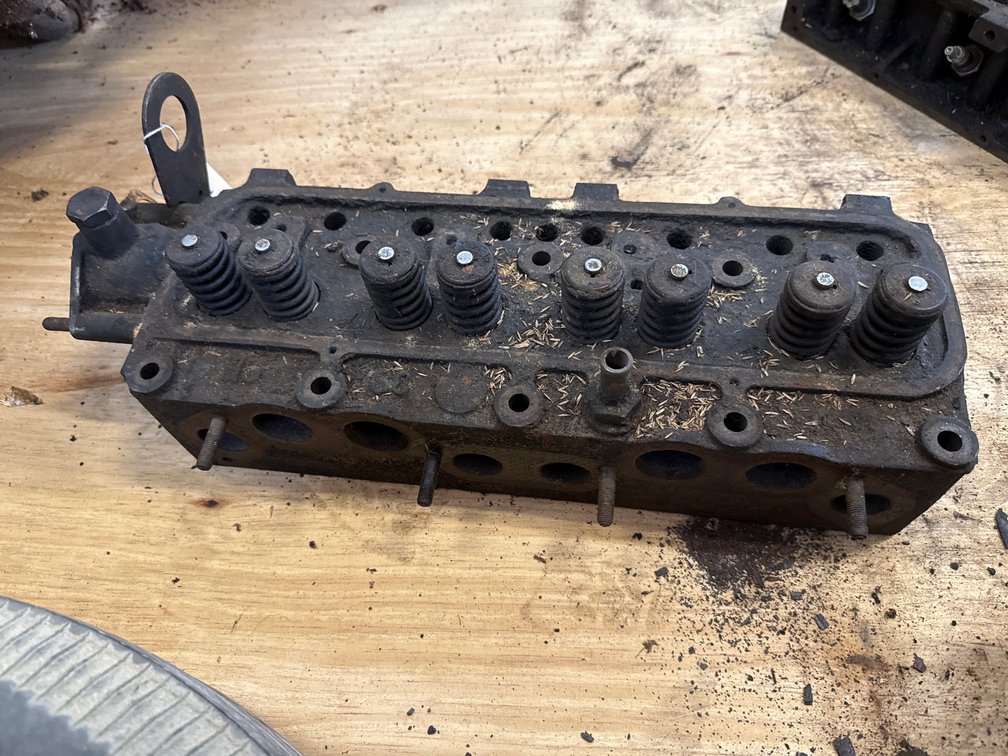 Four-Cylinder Overhead Valve Cylinder Head Assembly