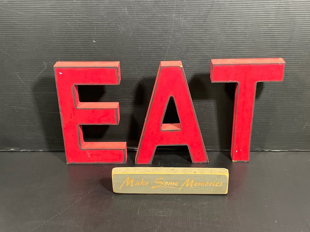 2 Wooden Signs- Make Some Memories and E-A-T individual letters