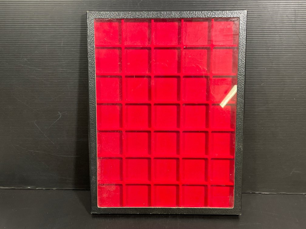 Lidded Dollar Coin Display Case with 35 Spaces Covered in Red Velvet