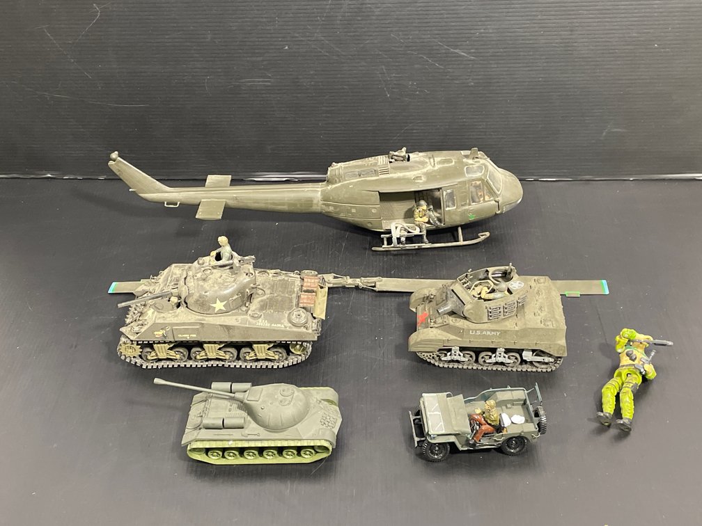 5 Military Vehicles- Helicopter, 3 Tanks, Jeep and Figure